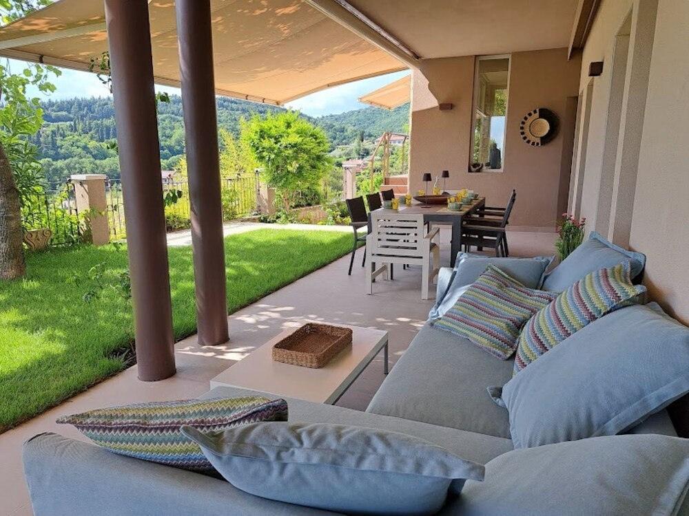 Villa dell'Olivo Bianco