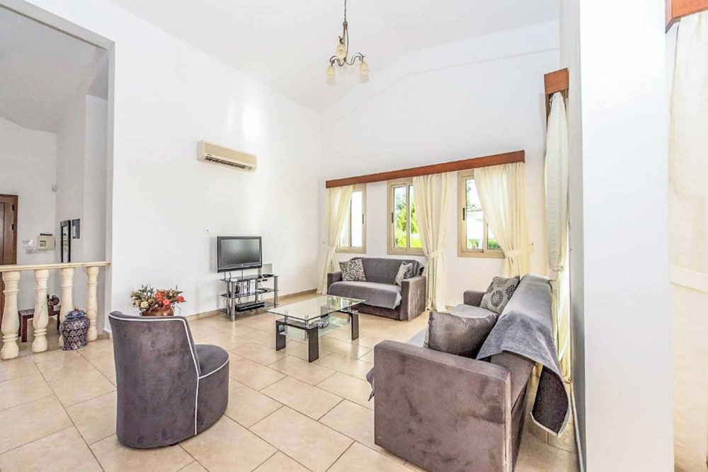 Villa Theo