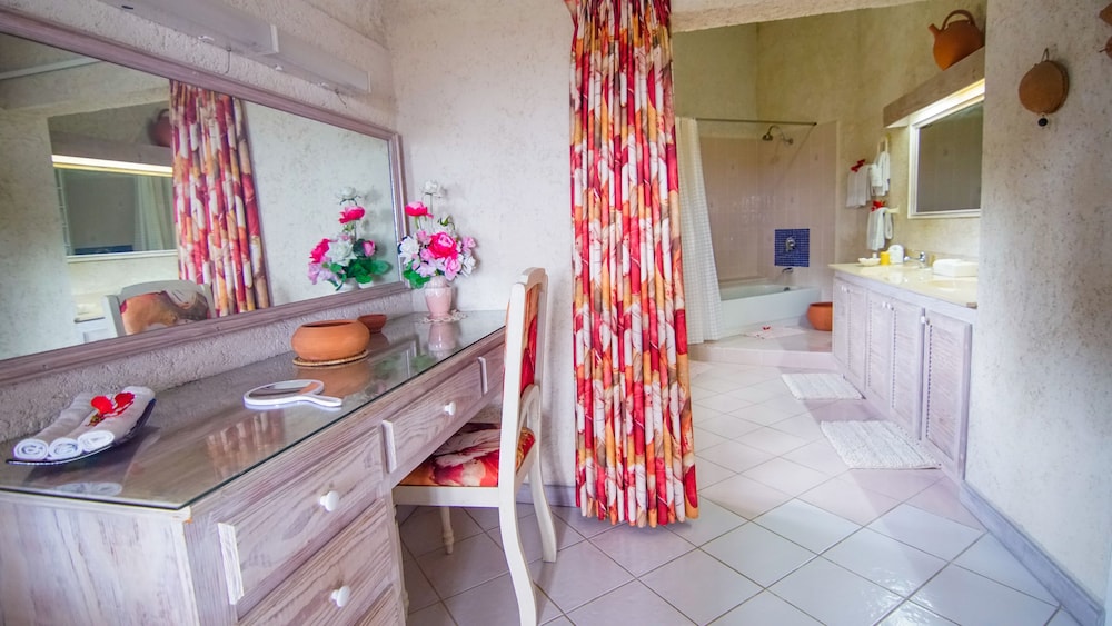 Sea Symphony Villa