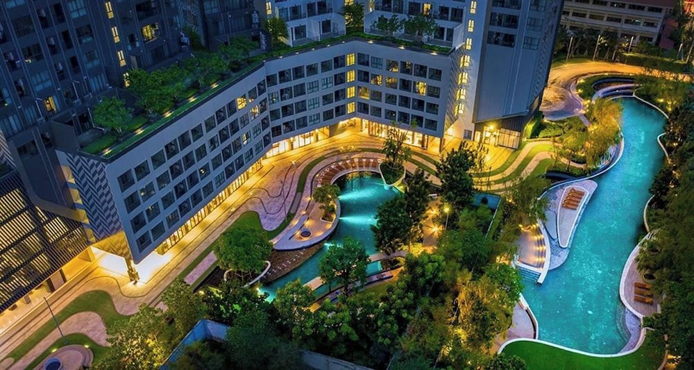 Ideo O2 Resort Condo BTS Bangna