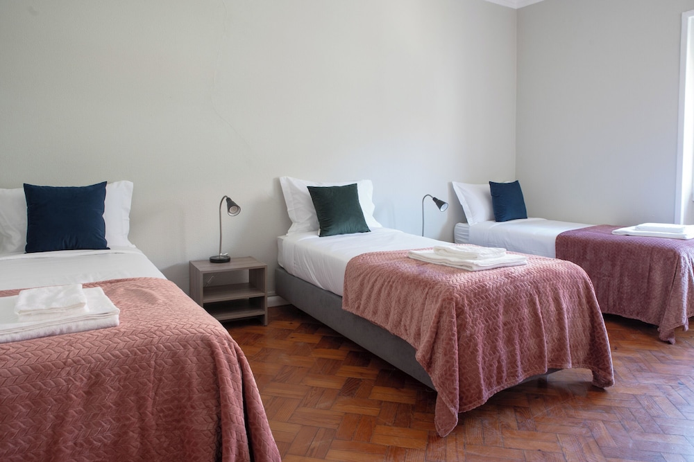 Succeed Campo Pequeno Guesthouse view 4