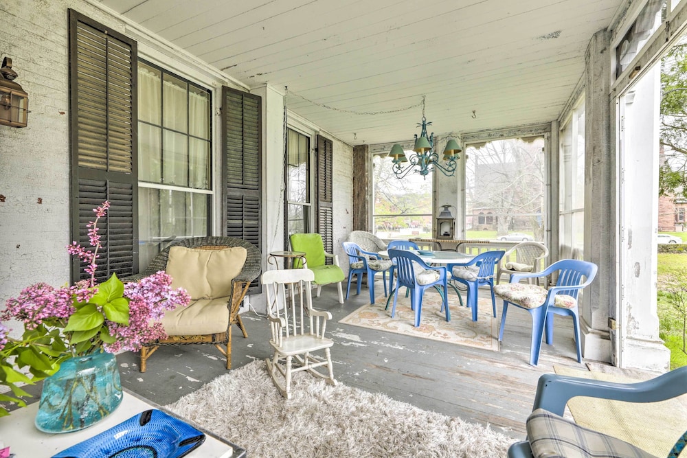 Elegant Norwich House w/ Billiards Room & Ballroom view 5