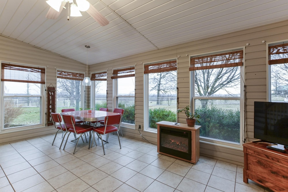 Omaha Vacations - Llama House - Property Image 63