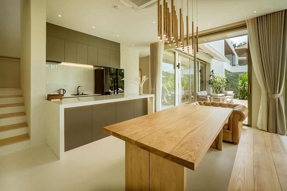 Akal Pool Villa 3BR near Laguna, Bangtao & Beach