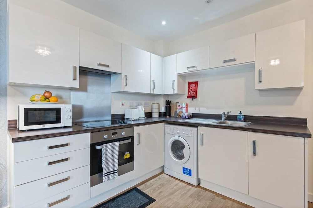 Tranquil Telford Retreat With 2 Bedrooms