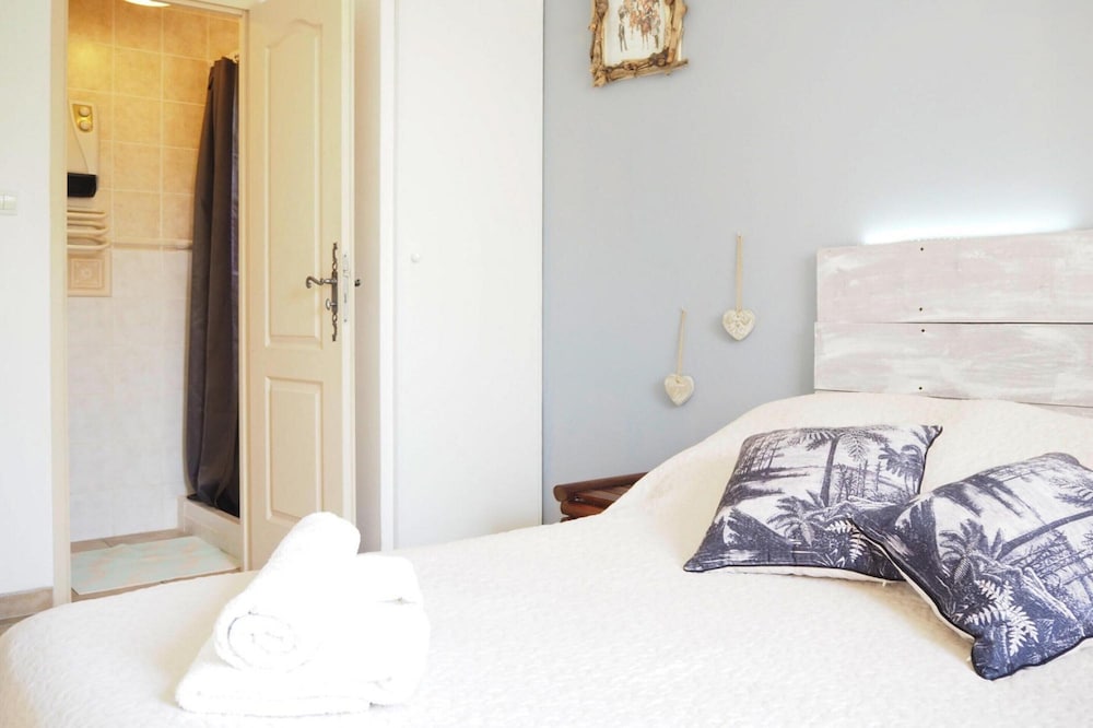 Cosy Holiday Home With Private and Heated Pool, Roaix-formerly TUI Ferienhaus view 5