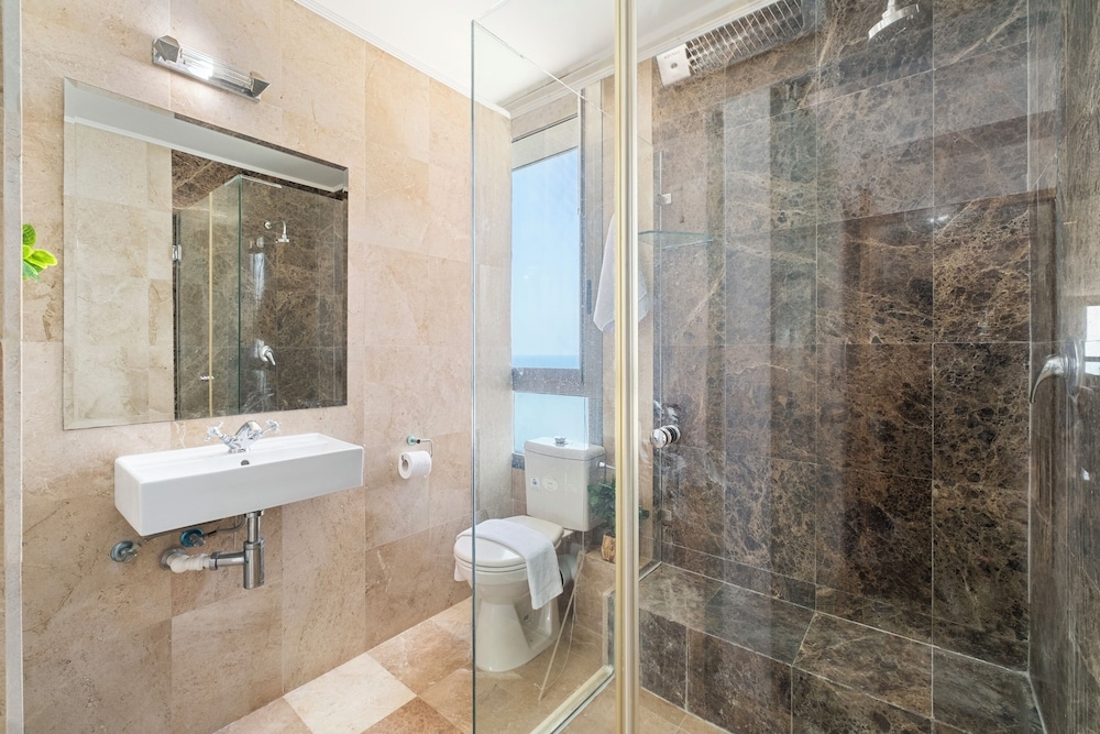 HaCarmel Beach Penthouse by Sea N Rent