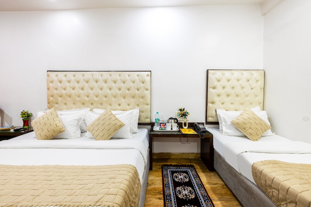 Hotel Kabeer New Delhi Railway Station
