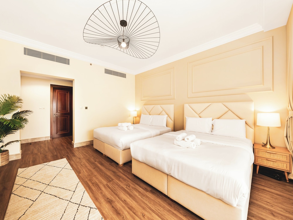 New Fairmont Residences by Propigo