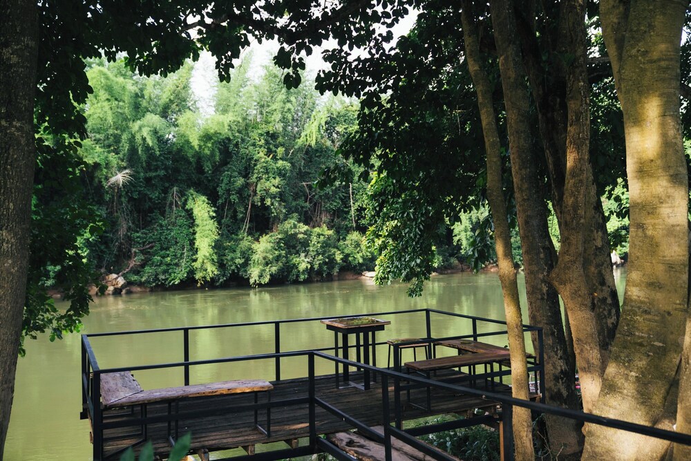 Chong Khaep Aingkwai Resort