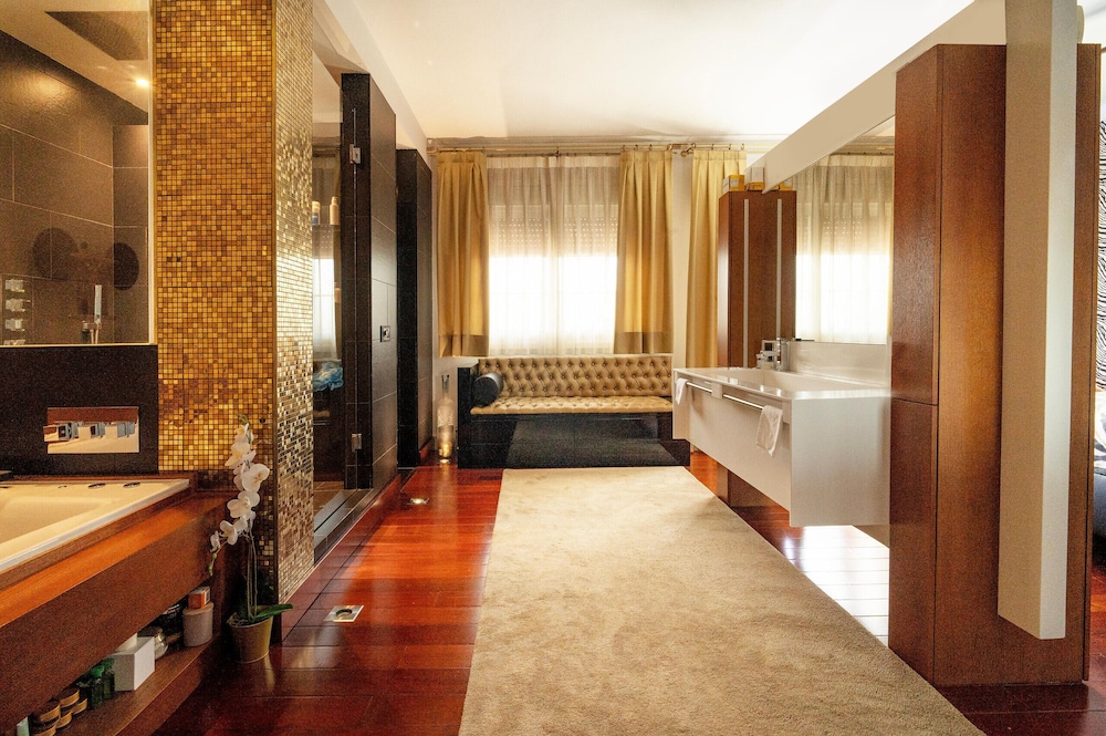 M Taj13 Madrid Chalet de Lujo con Piscina Gim