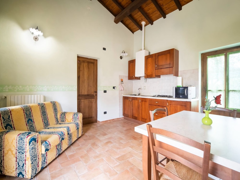 Belvilla by OYO Farmhouse in Citta' di Castello photo 5