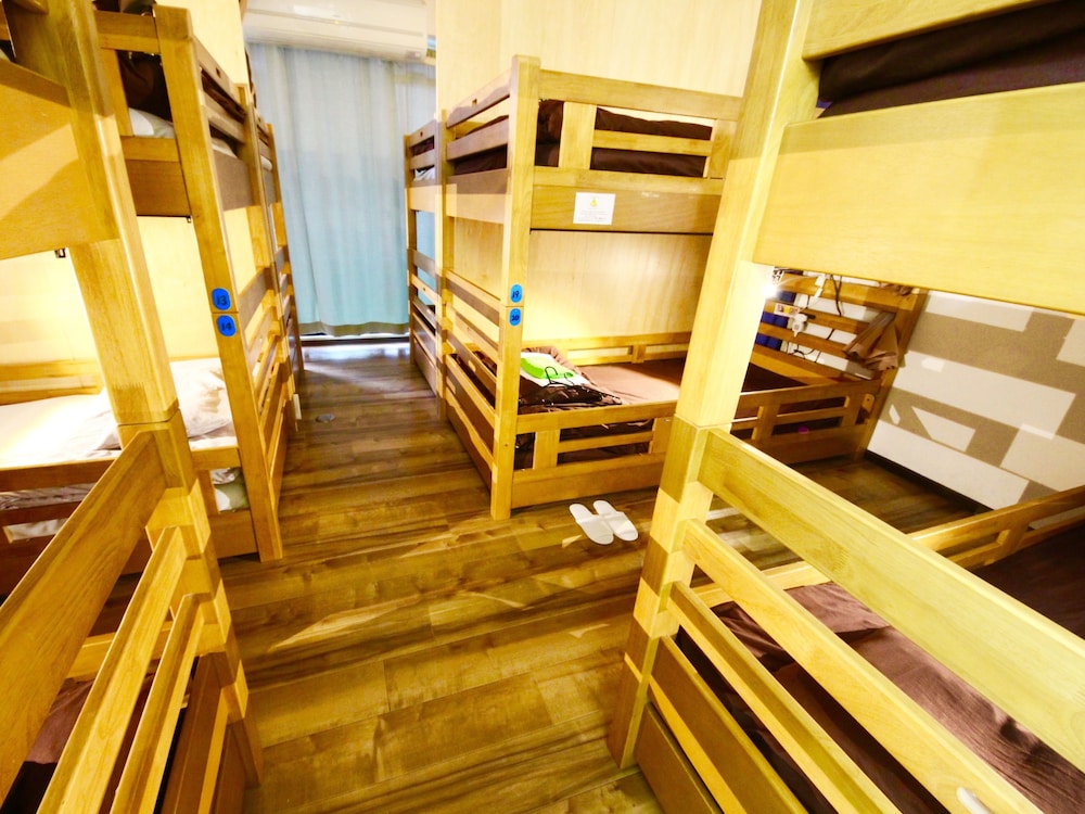 Osaka Guesthouse HIVE - Hostel