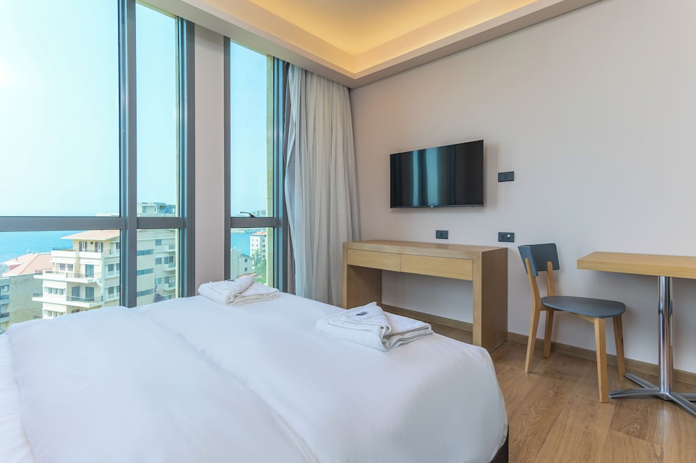 Jounieh Living - Residences by Local Host