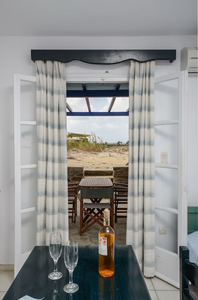 Victoria studios photo 4