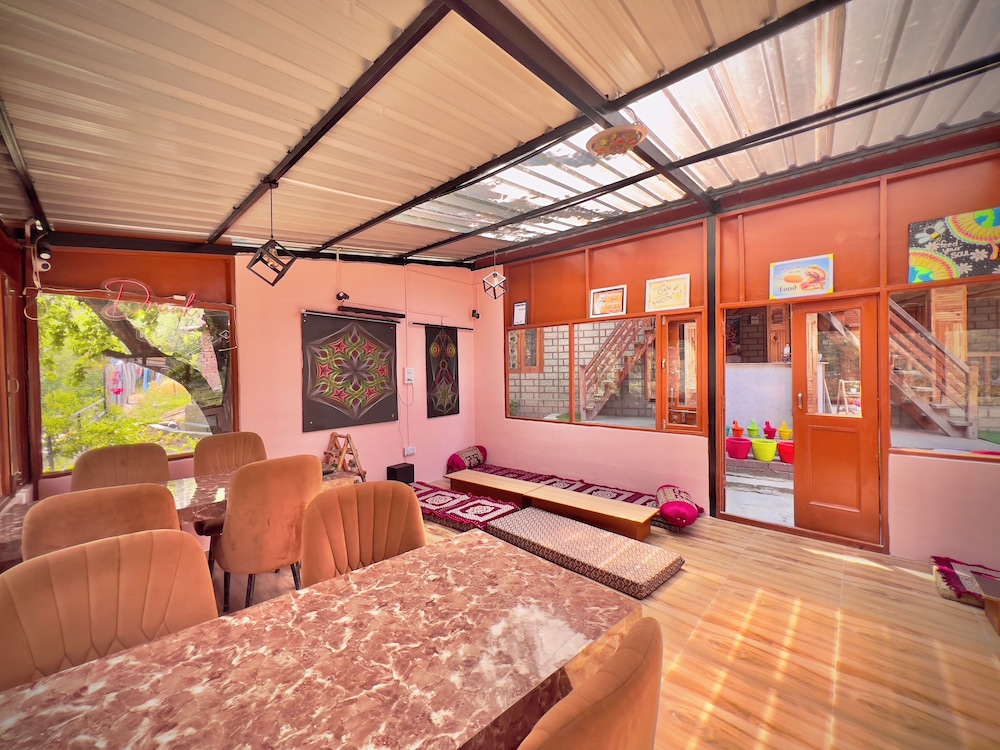 Royal Star Kasol