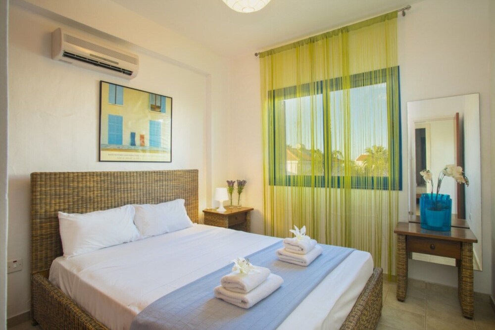 Beautiful Villa With Private Pool, Pernera Villa 1004 view 4