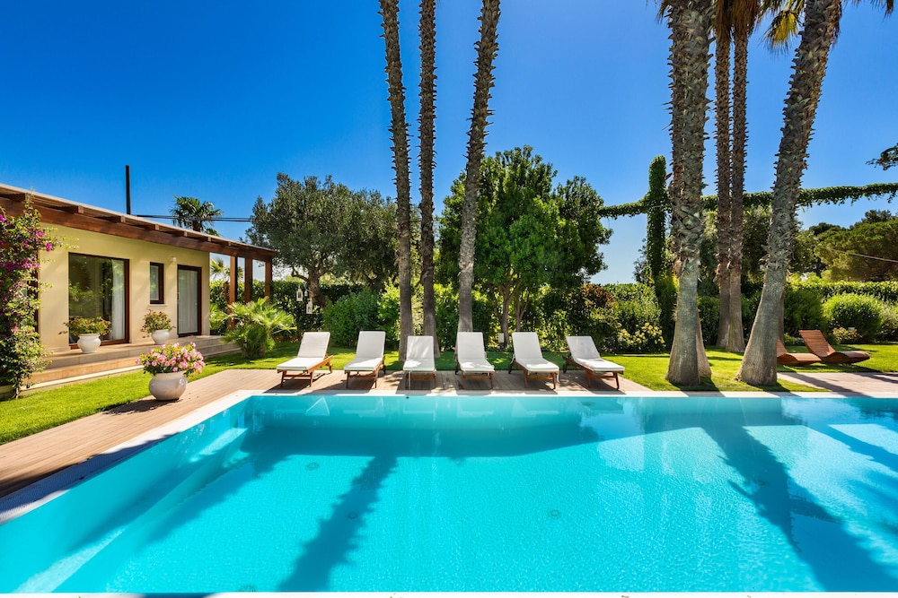 3680 Villa Monica by Perle di Puglia view 3