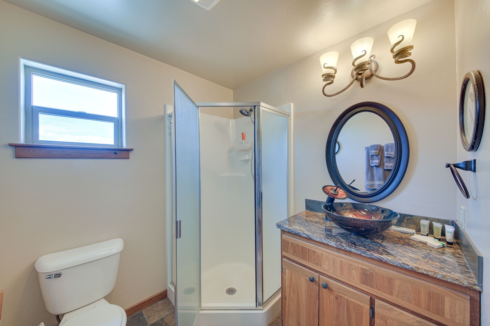 Eureka Vacation Rental w/ Outdoor Kitchen & Views! view 4