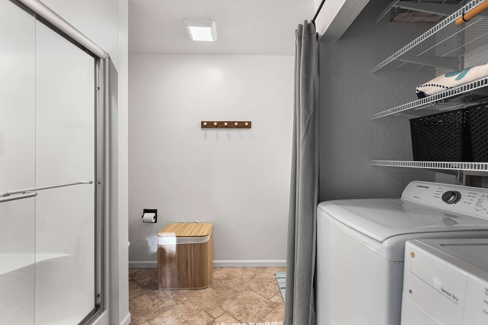 2BR Iconic Oceanfront Escape