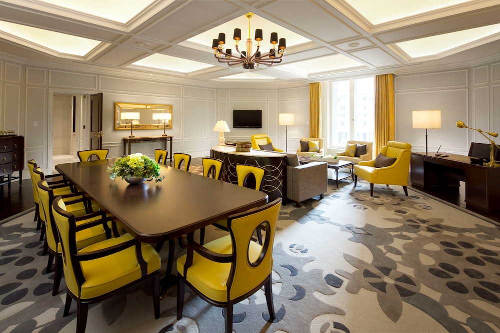 The Tokyo Station Hotel 6