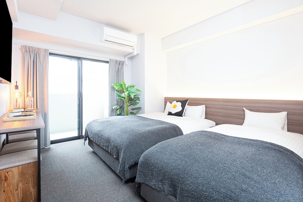 Living like Hotel hakataekiminami