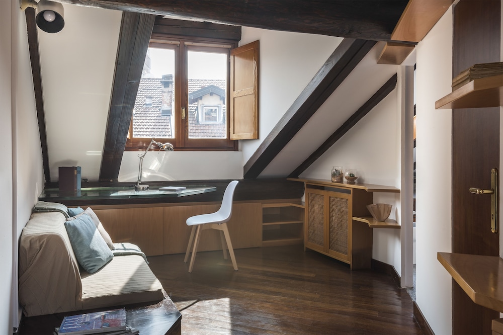 Porta Ticinese – RentClass Mansarda photo 4