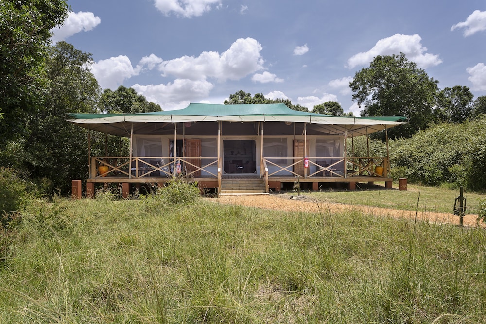 Loyk Mara Camp