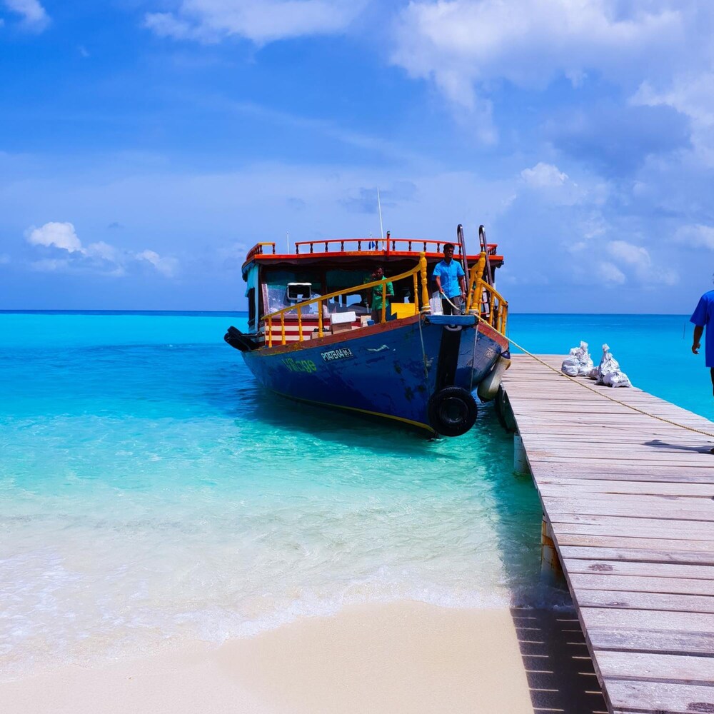 Thundi Sea View