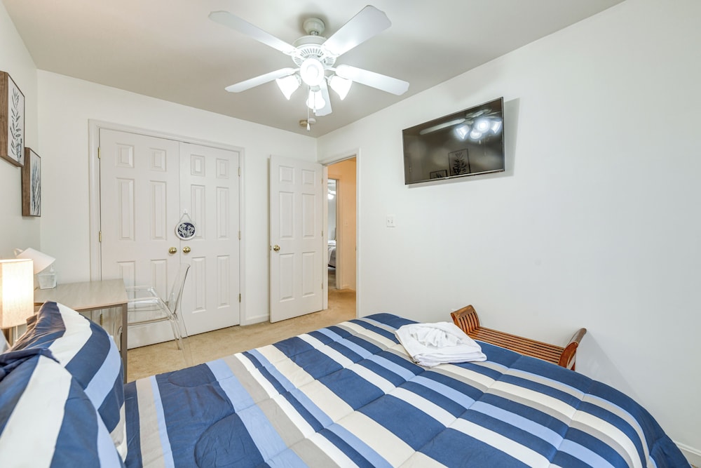 2 Blocks to Potomac River: Gem in Colonial Beach!