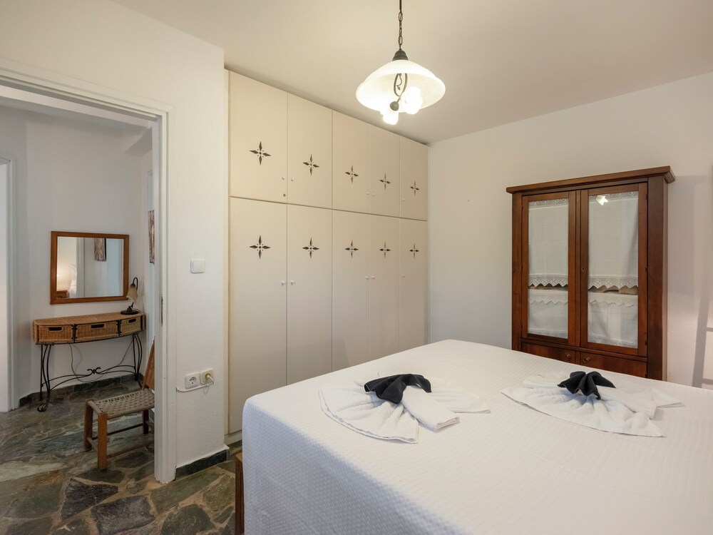 Paros' slice of Paradise