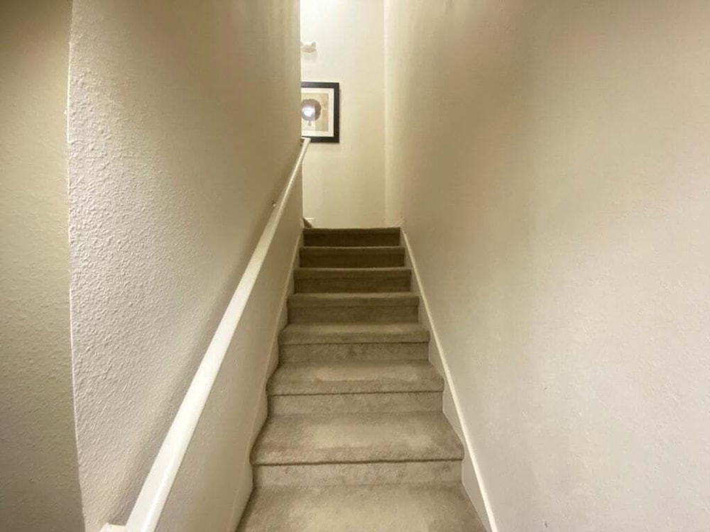 Family Retreat 3 Miles To Disney & Attractions 3 Bedroom Townhouse