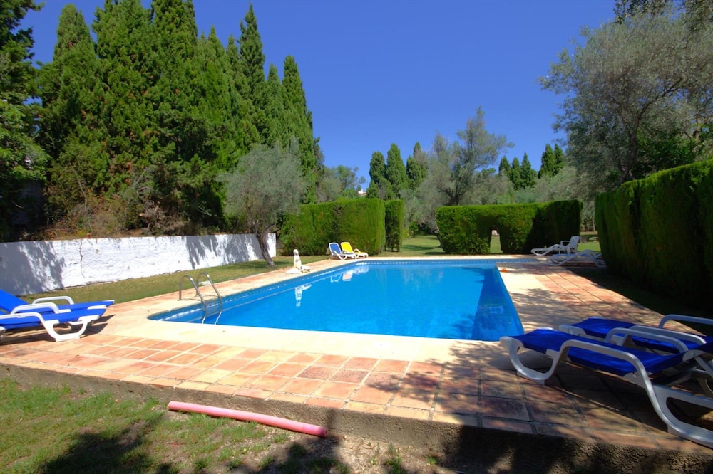 La Cartuja in Javea With 5 Bedrooms and 4 Bathrooms