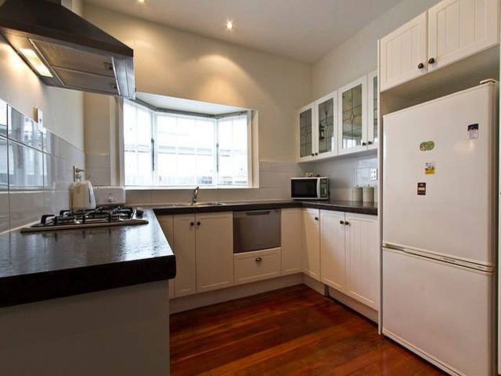 Christchurch City & Country Cottages - Clarence Cottage