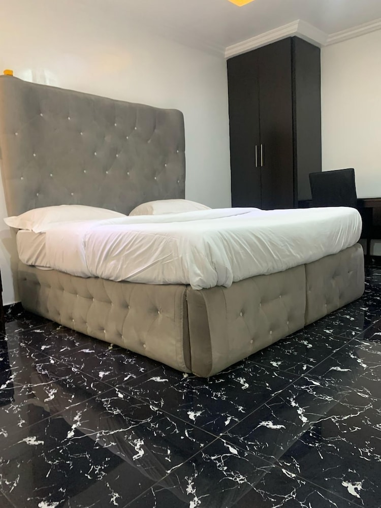 Milano Signature Apartment