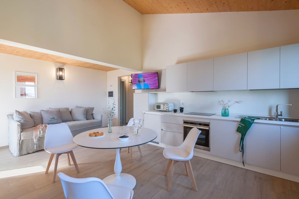 I Gelsi 12 2 by Marche Holiday Villas