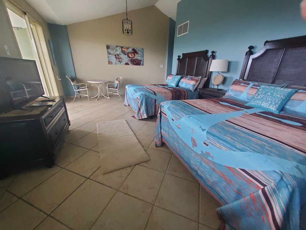 EliMar Bay View Apt view 4