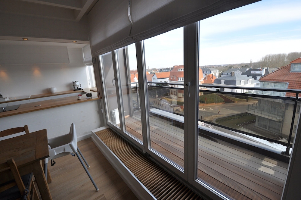 Apartment in Knokke-heist With Balcony