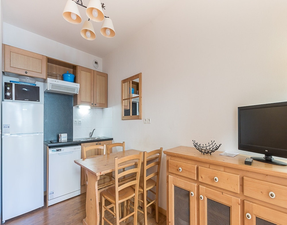 Apartment in Orcieres With Ski Slope Views