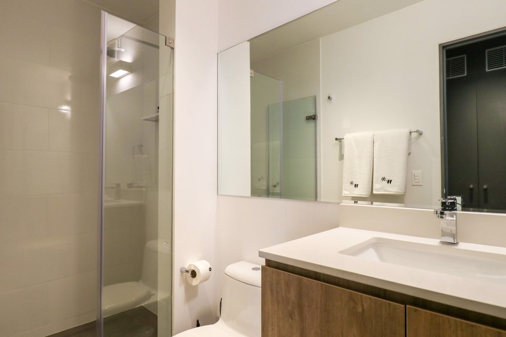w Exceptional 2BR w Amazing View in San Isidro