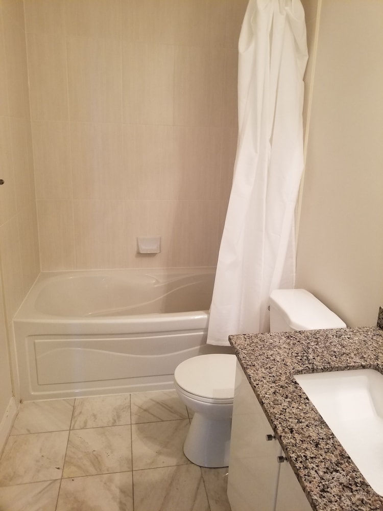 The Pinnacle Boutique Suites