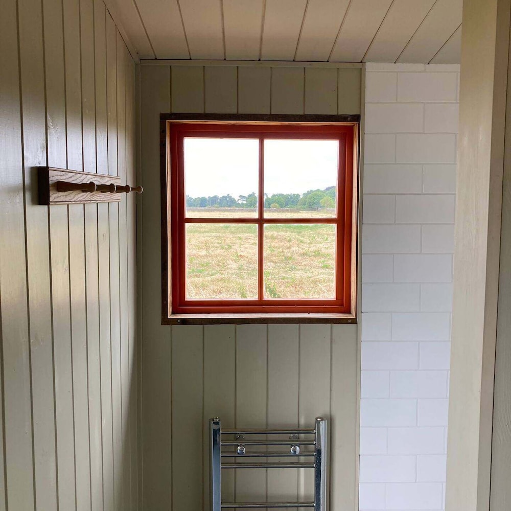 Secluded Shepherd's Hut
