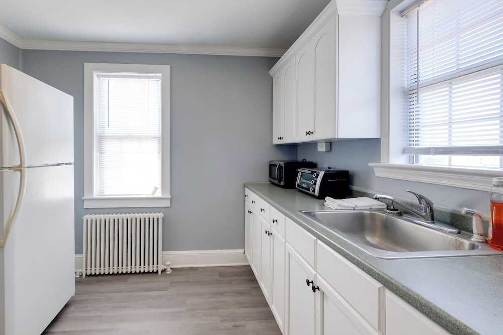 Gastropub On-site: Loudoun Wine Country Apartment
