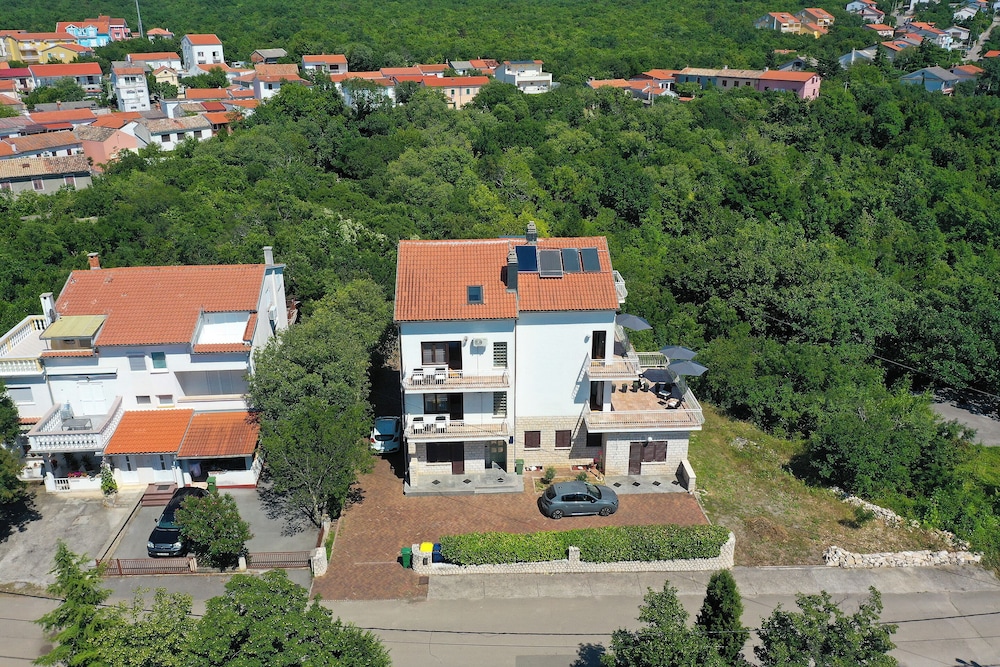 Kala Apartments