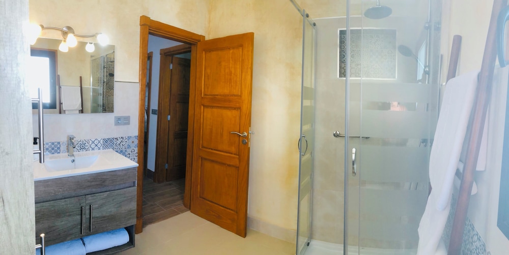 Apartment Alegria in the Stunning Village of Mozaga, Lanzarote