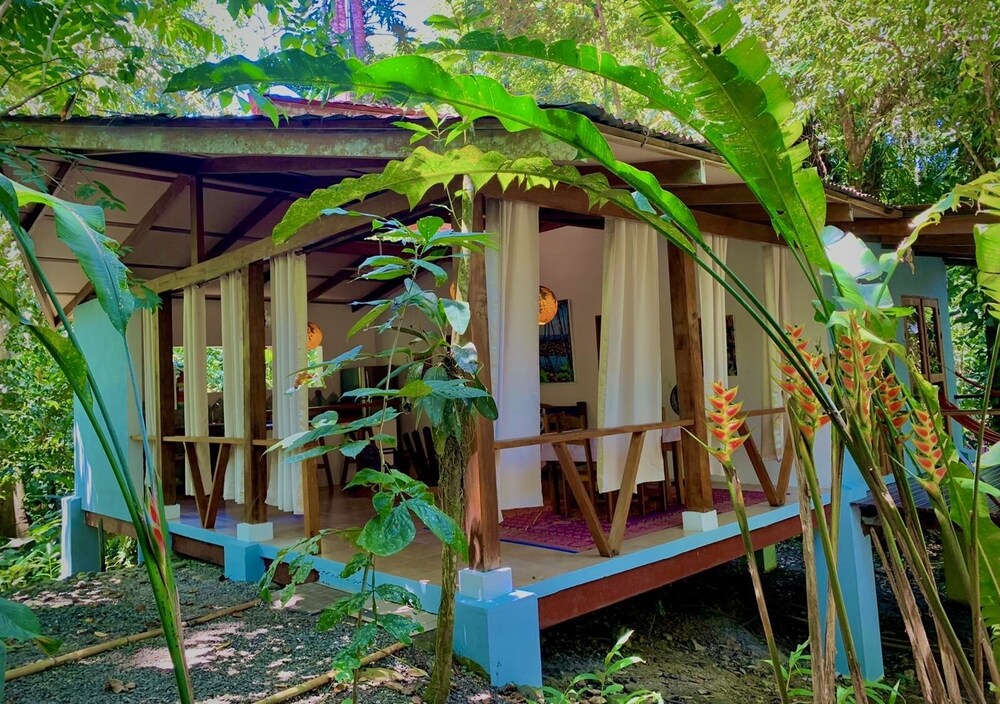Las Palomas Villas