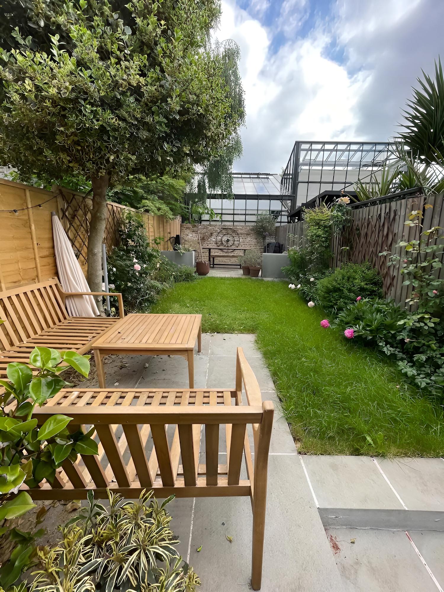 Incredible & Quirky 2BD Home With Garden - Hackney