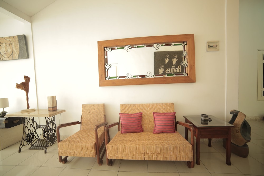 Watusaman Homestay By The Grand Java