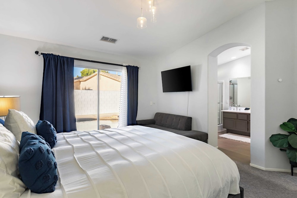 Pacifica Sur by Avantstay Pool, Hot Tub, Gazebo