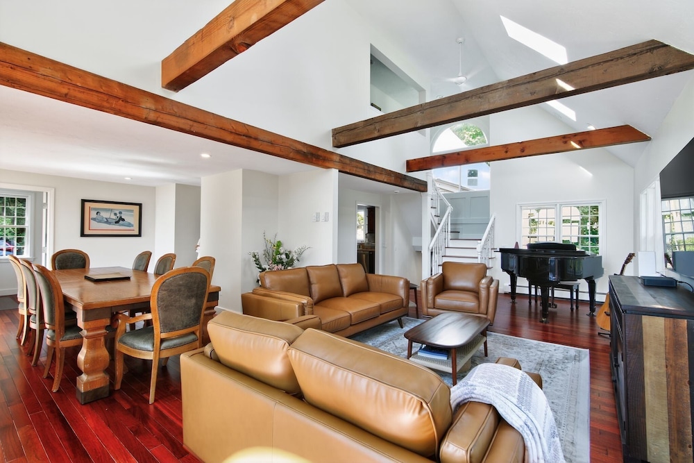 Ocean Views & Private Beach 3br Nature Escape 3 Bedroom Villa